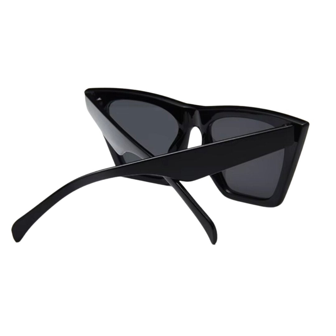 Iconic Cat Eye Shade - My Store